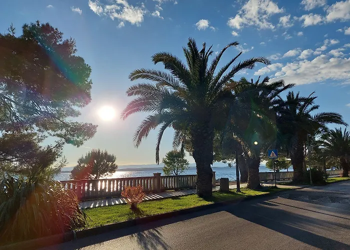 Helles Nur 430 Meter Zum Mit Meerblick, Garage, Waschmaschine * Crikvenica